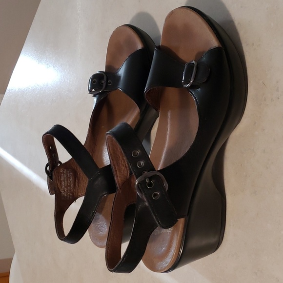 Dansko Black Joanie Strappy Sandals  Size 36 - Picture 2 of 7